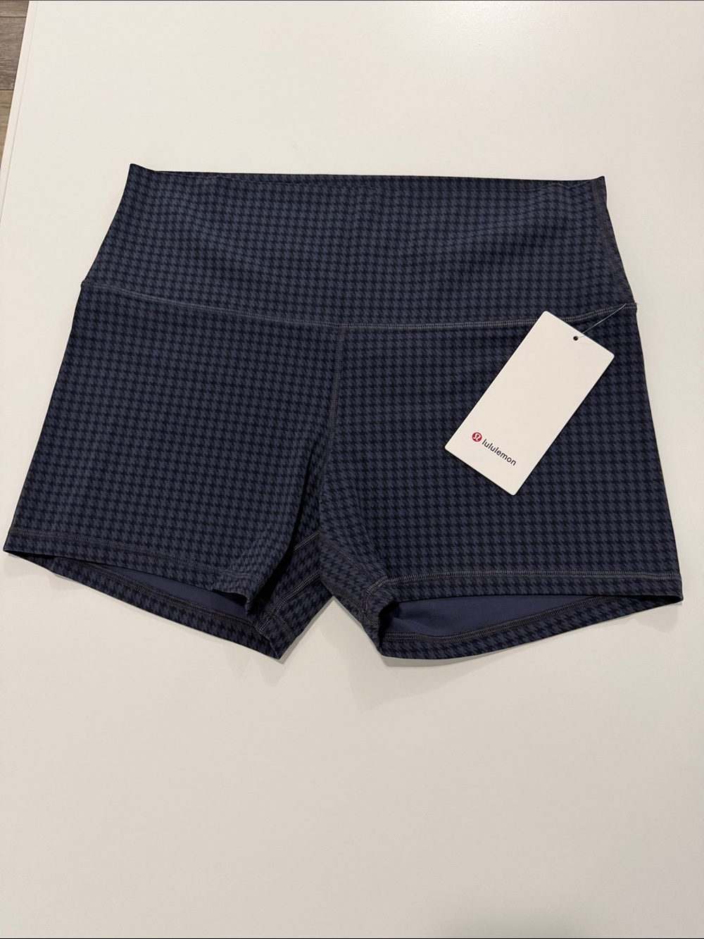 Lululemon - Align High Rise Short 4” - Size 14 - NWT